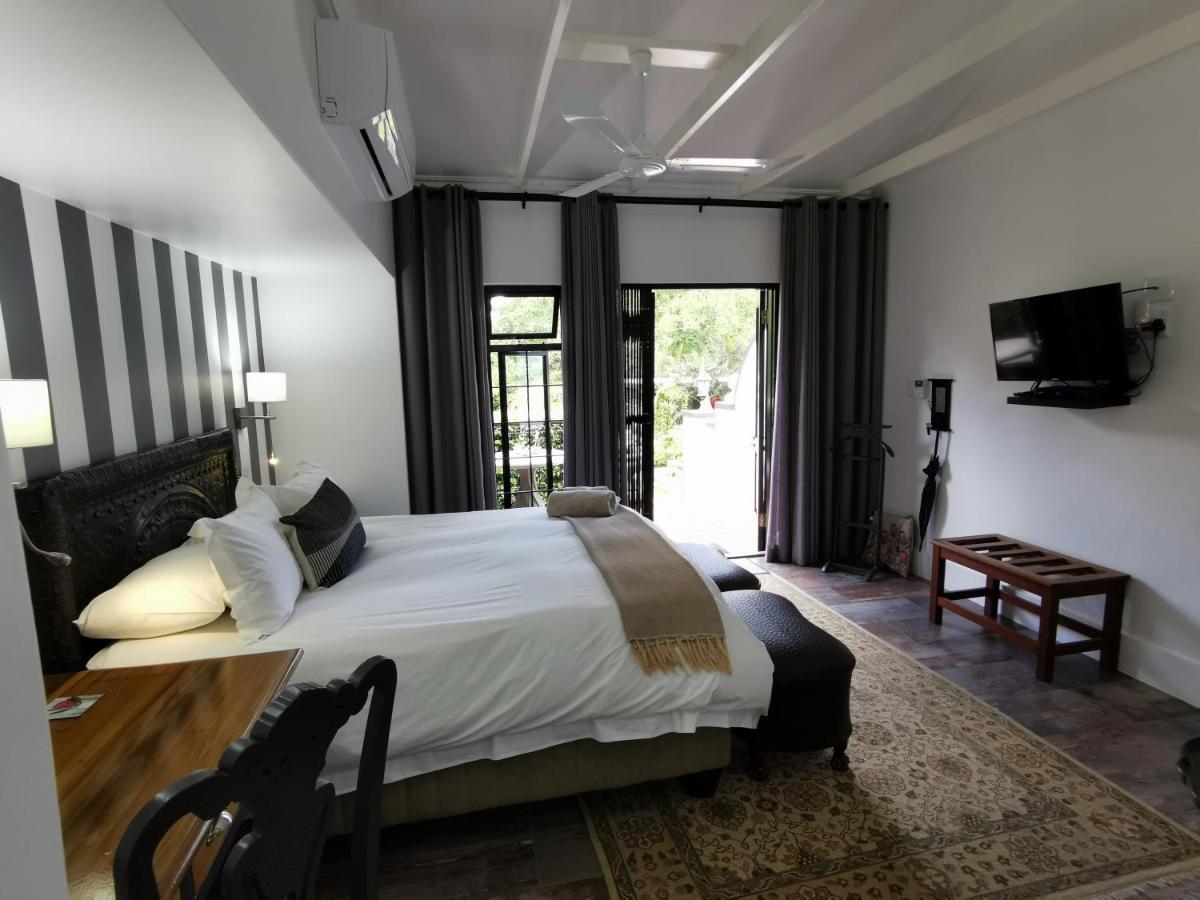 At 98 On Lynburn Guest House Pretoria-Noord Εξωτερικό φωτογραφία
