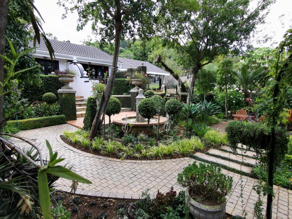 At 98 On Lynburn Guest House Pretoria-Noord Εξωτερικό φωτογραφία