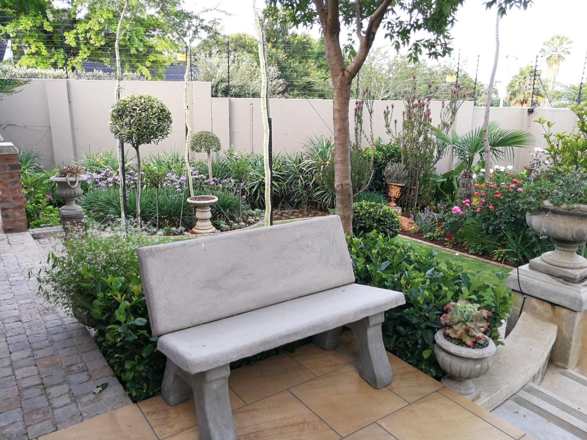 At 98 On Lynburn Guest House Pretoria-Noord Δωμάτιο φωτογραφία